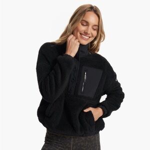 NWT - Vuori Sherpa Pullover